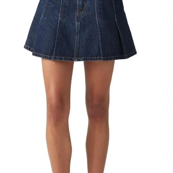 Brand New Levi’s Pleated Mini Skirt - Picture 2 of 4